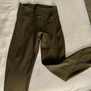 Lululemon Wunder Under leggings, size 4, olive green